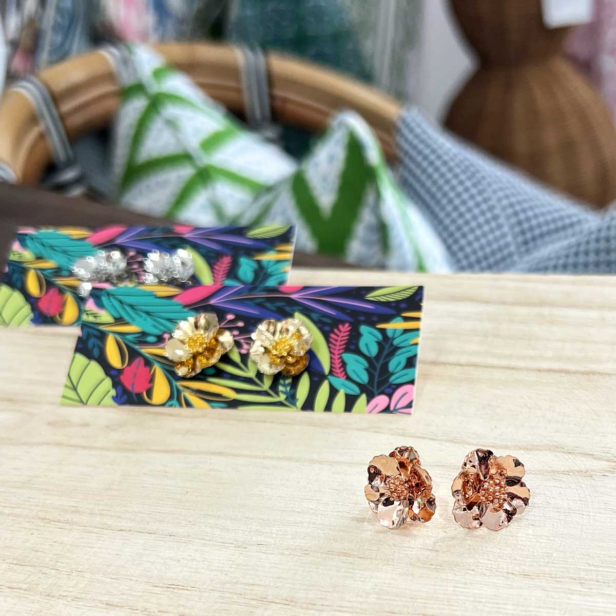 Mid Bloom Metallic Earrings
