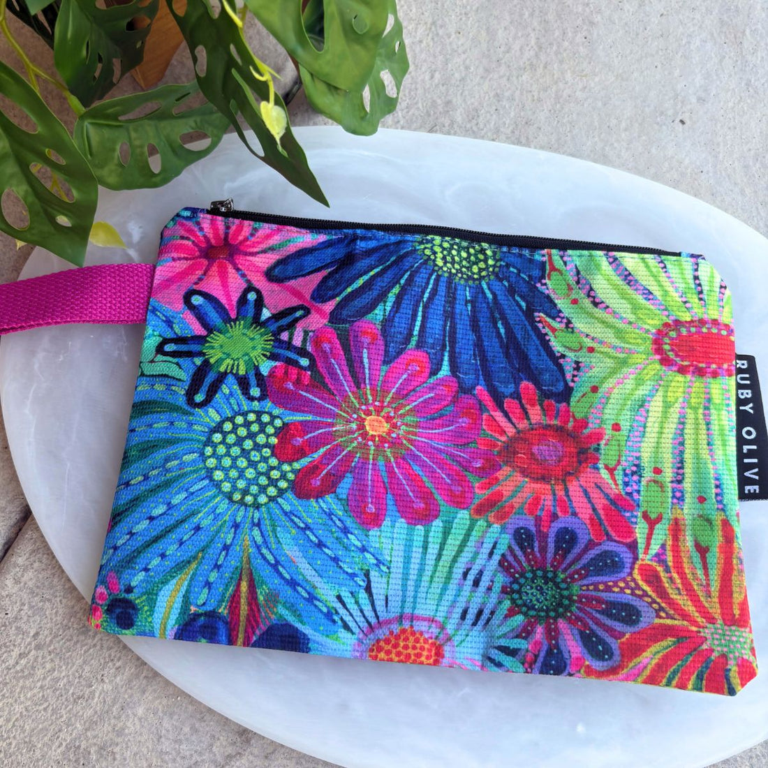 Garden Of Eden Pouch