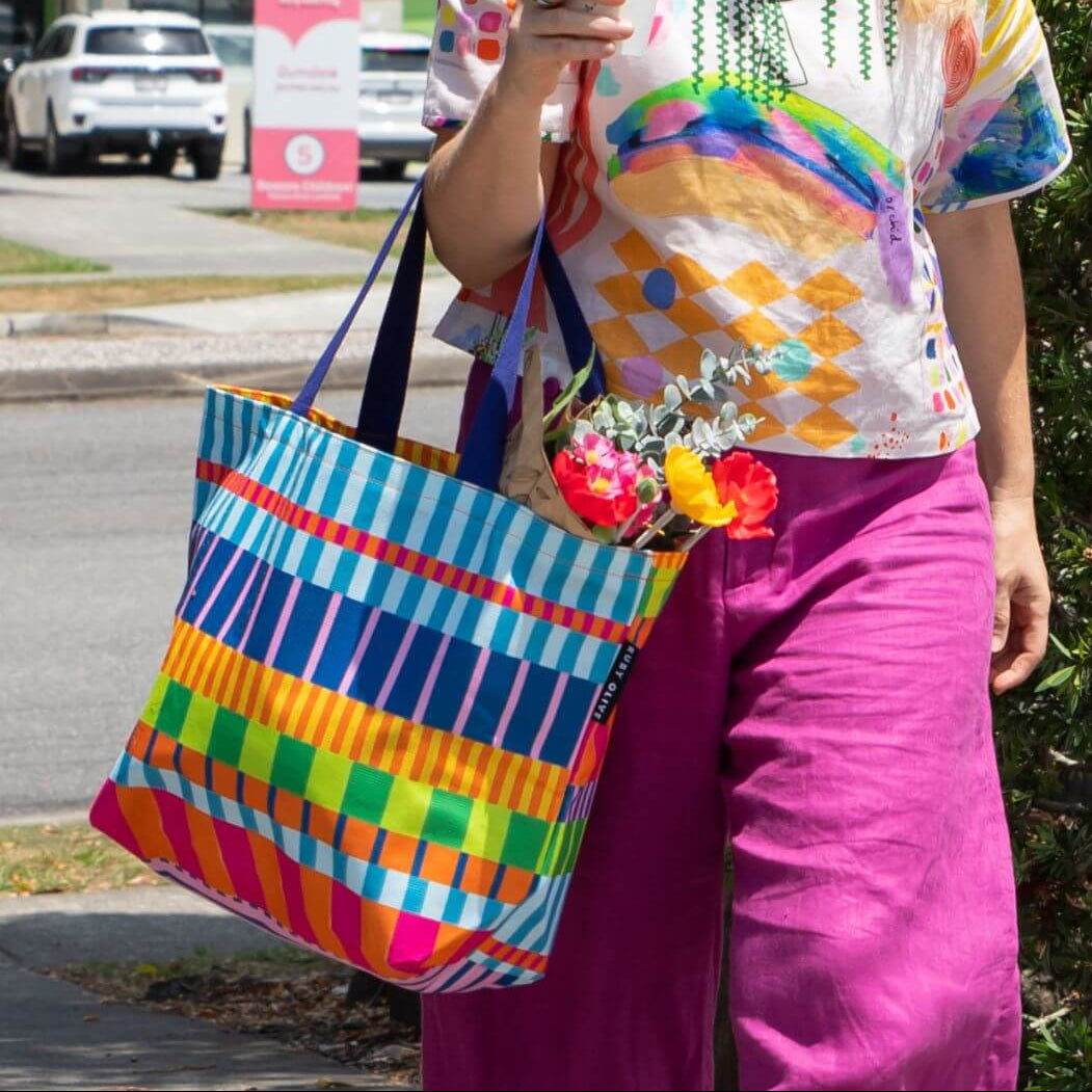 Feelin' Fine Tote Bag and Pouch Bundle - Ruby Olive