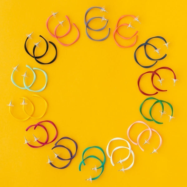 RO2026ER-ALL-COLOURS-YELLOW-BACKGROUND.jpg
