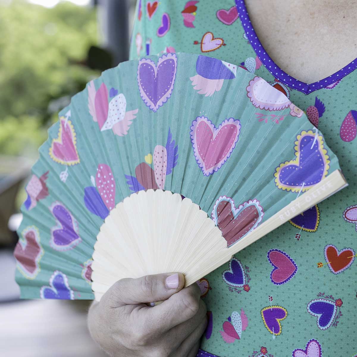 RO X Maiocchi Heart Hand Fan