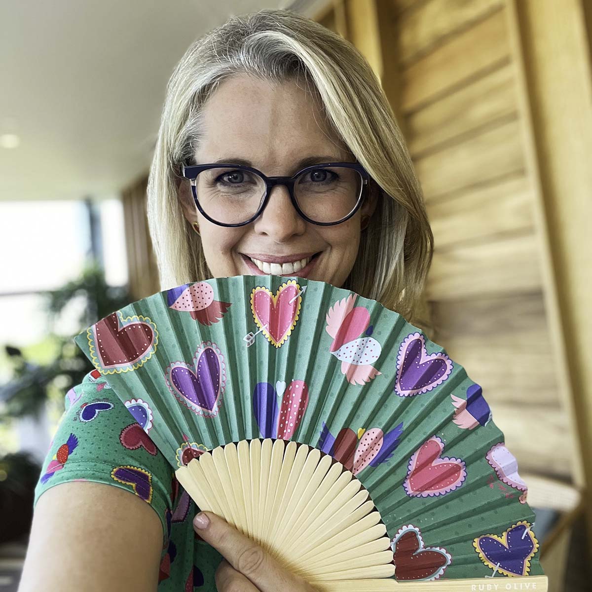 RO X Maiocchi Heart Hand Fan